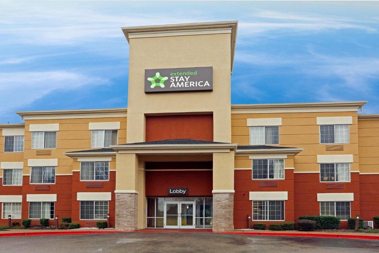 Extended America - - Airport Hotel